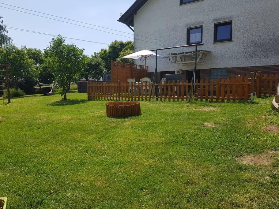 Ferienwohnung Bela, Naehe Nuerburgring Luxem Dış mekan fotoğraf