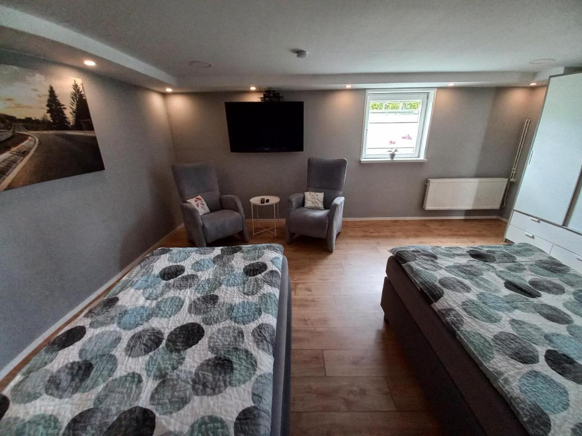 Ferienwohnung Bela, Naehe Nuerburgring Luxem Dış mekan fotoğraf