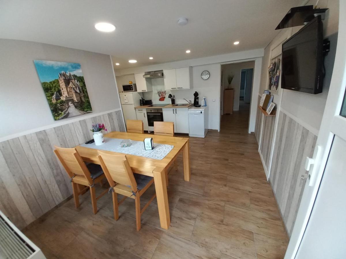 Ferienwohnung Bela, Naehe Nuerburgring Luxem Dış mekan fotoğraf