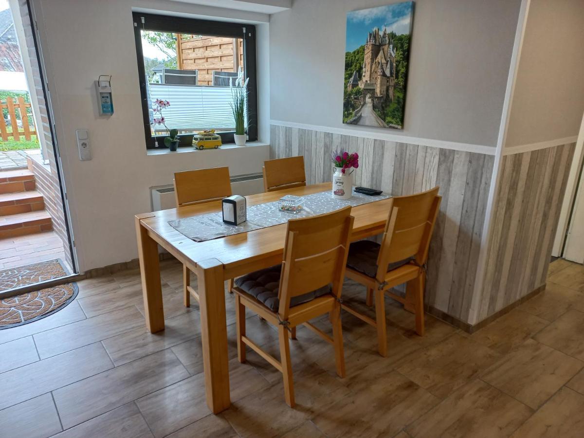 Ferienwohnung Bela, Naehe Nuerburgring Luxem Dış mekan fotoğraf